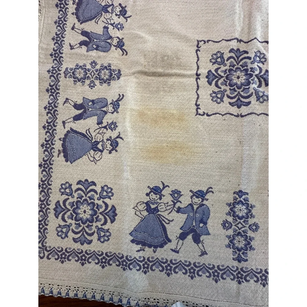 Vintage Blue White Folk Art Woven Tablecloth Lace Trim Bavarian Alpine Figures